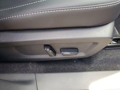 New 2025 Nissan Murano SV image 33