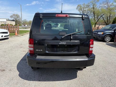 Used 2012 Jeep Liberty Sport image 19