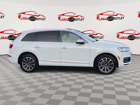 Used 2017 Audi Q7 3.0T Premium Plus AWD/4WD image 2