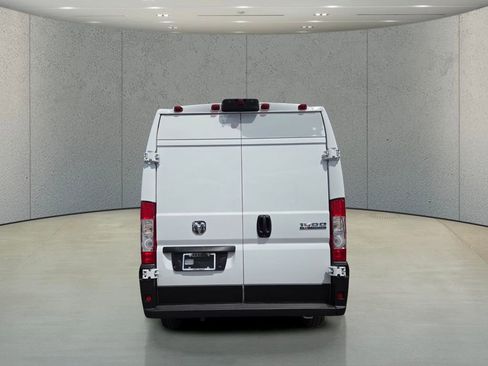 New 2026 RAM ProMaster 1500 w/ Convenience Group FWD image 5
