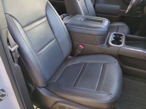 Used 2021 GMC Sierra 1500 Denali w/ Driver Alert Package II image 22