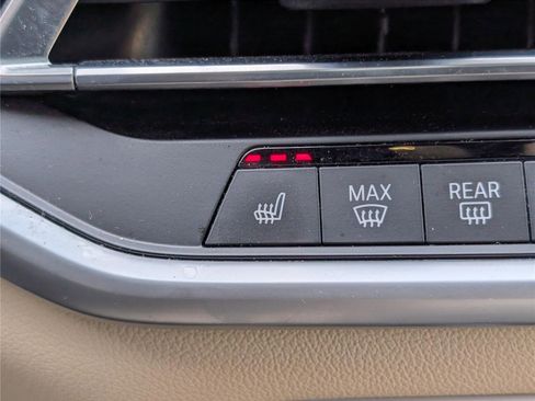 Used 2022 BMW X5 sDrive40i image 28