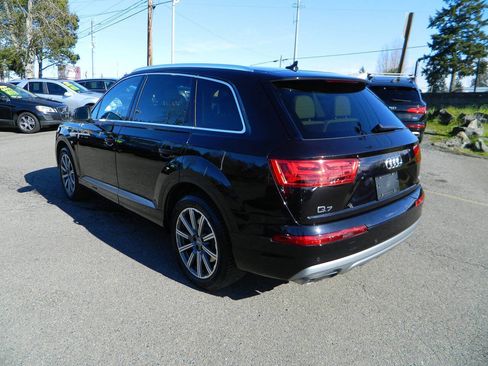 Used 2018 Audi Q7 3.0T Prestige image 6