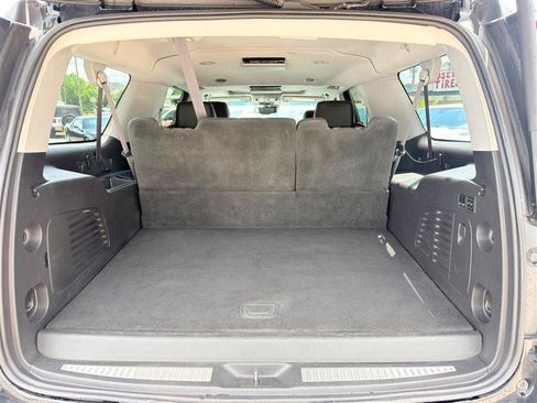 Used 2015 Cadillac Escalade ESV Premium AWD/4WD image 5