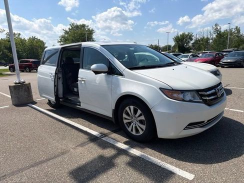 Used 2016 Honda Odyssey EX-L image 3