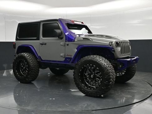 Used 2023 Jeep Wrangler Rubicon w/ LED Lighting Group AWD/4WD image 3