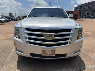 Used 2019 Cadillac Escalade Luxury RWD video 2