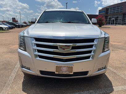 Used 2019 Cadillac Escalade Luxury