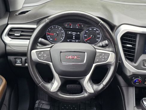 Used 2019 GMC Acadia SLE FWD image 15