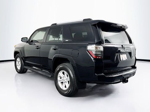 Used 2022 Toyota 4Runner SR5 image 7