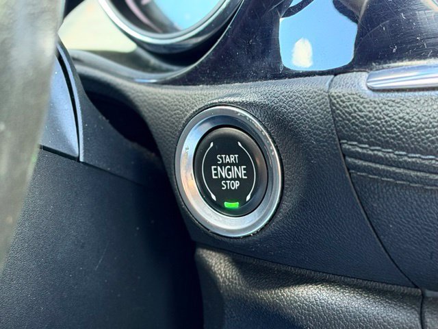 Used 2021 Buick Encore GX Preferred w/ Cold Weather Comfort Package FWD image 12