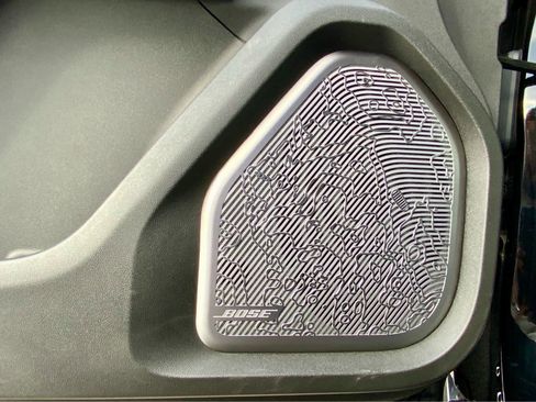 New 2025 GMC Hummer EV 3X w/ LPO, Illumination Package image 59