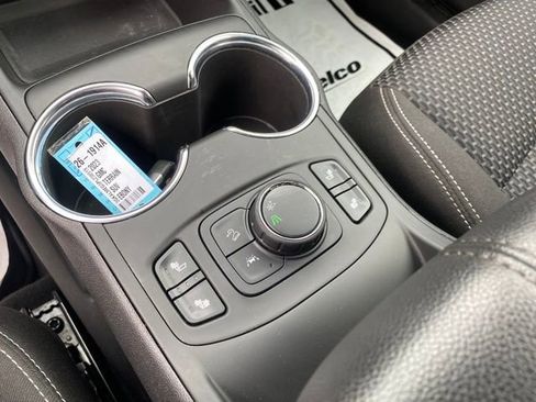 Certified 2023 GMC Terrain SLE w/ Driver Convenience Package image 13