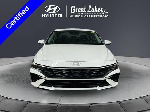 Certified 2024 Hyundai Elantra SEL w/ Convenience Package FWD image 9