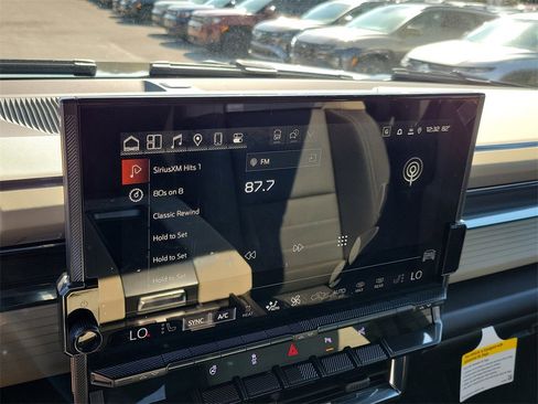 New 2026 GMC Hummer EV 4x4 Crew Cab image 23