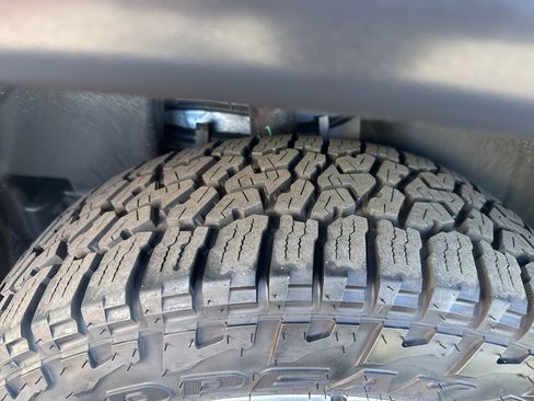 Certified 2024 Jeep Compass Trailhawk w/ Trailhawk Elite Group image 11