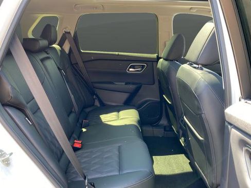 New 2026 Nissan Rogue Platinum image 24