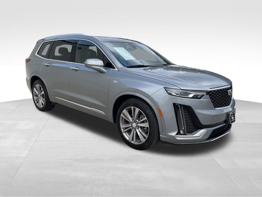 Used 2024 Cadillac XT6 Premium Luxury FWD image 3