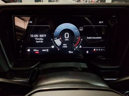 New 2026 GMC Terrain AT4 w/ Technology Package II AWD/4WD image 19