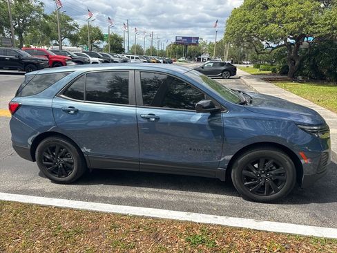 Used 2024 Chevrolet Equinox LS w/ Sport Edition FWD image 9
