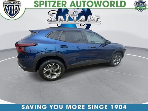 Used 2024 Chevrolet Trax LT w/ Driver Confidence Package FWD image 9