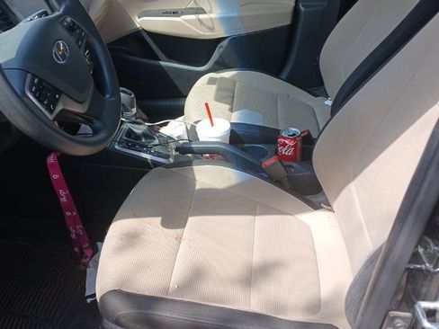 Used 2018 Hyundai Accent SE image 9