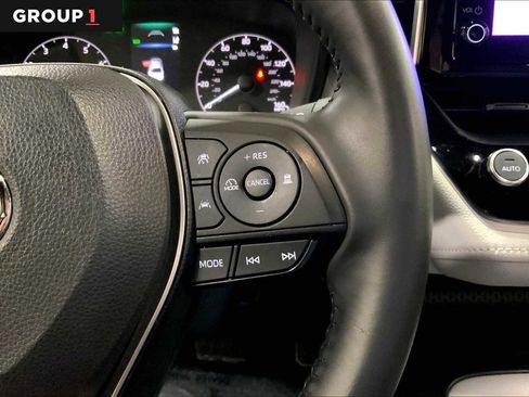 Used 2023 Toyota Corolla SE image 25