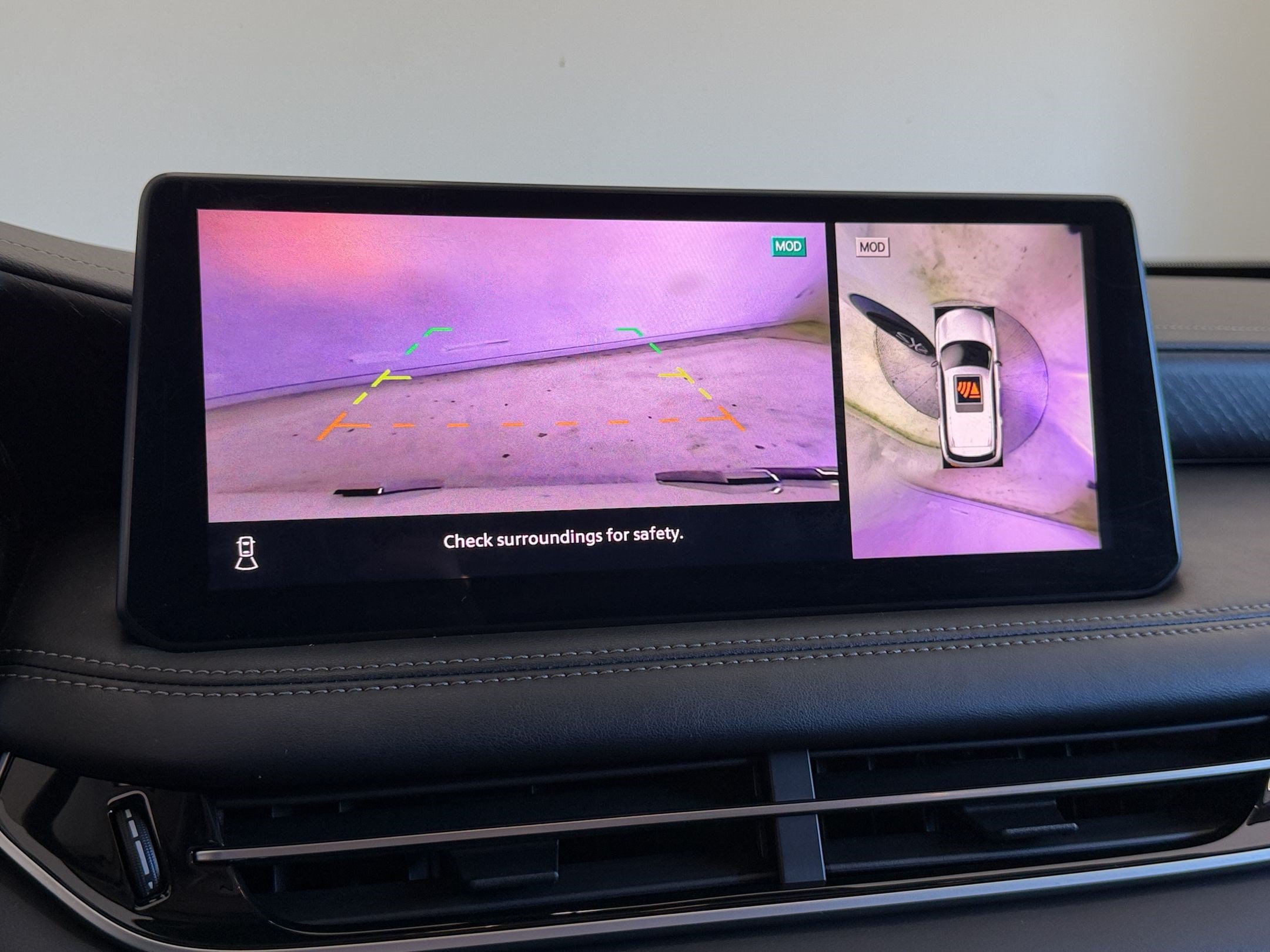 Used 2025 INFINITI QX60 Sensory w/ Vision Package AWD/4WD image 21
