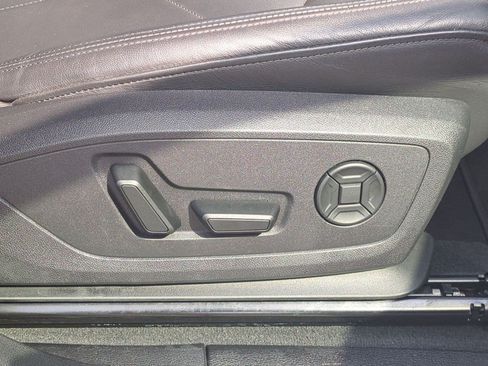 Used 2025 Audi Q3 2.0T Premium AWD/4WD image 42