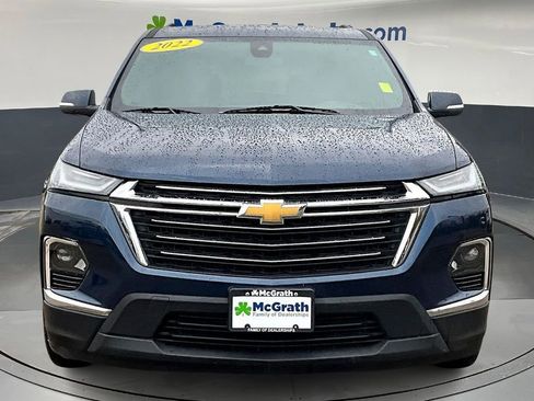 Certified 2022 Chevrolet Traverse LT image 2