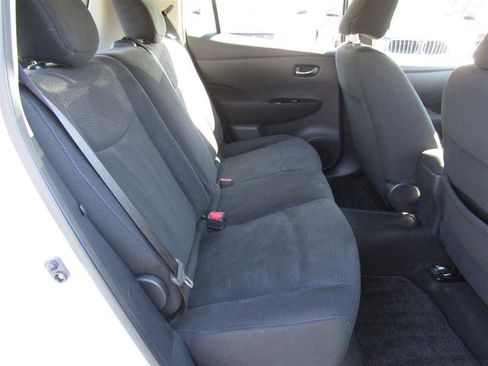 Used 2015 Nissan Leaf SV w/ LED & Quick Charge Package image 37