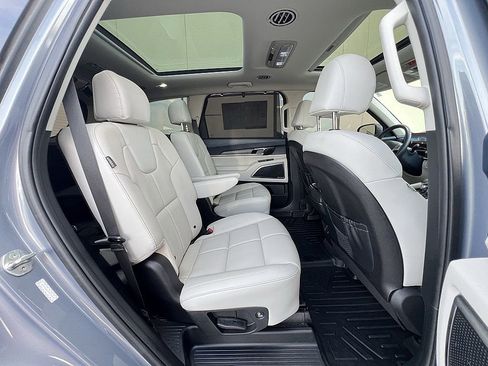 Used 2023 Kia Telluride SX image 27