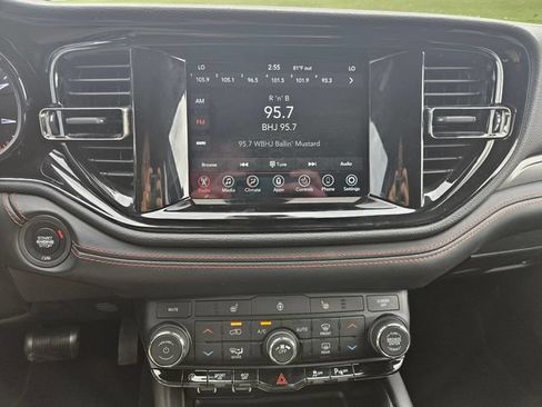 Used 2023 Dodge Durango GT RWD image 20