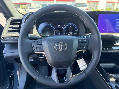 New 2026 Toyota Crown Signia AWD/4WD image 22
