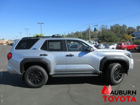 New 2026 Toyota 4Runner TRD Off-Road Premium image 2