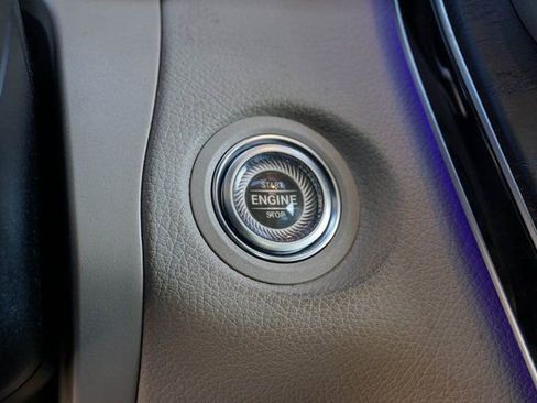 Used 2022 Mercedes-Benz GLC 300 GLC 300 image 24