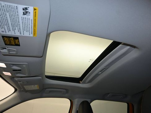 Certified 2026 Ford Maverick Tremor AWD/4WD image 20