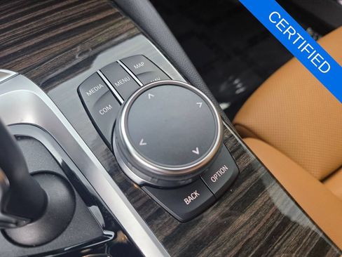 Used 2023 BMW 530i w/ Premium Package RWD image 25