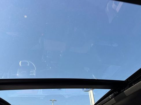 Used 2021 Ford F150 Lariat w/ Equipment Group 502A High image 13