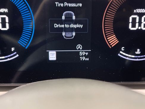 New 2026 Hyundai Tucson SEL image 21