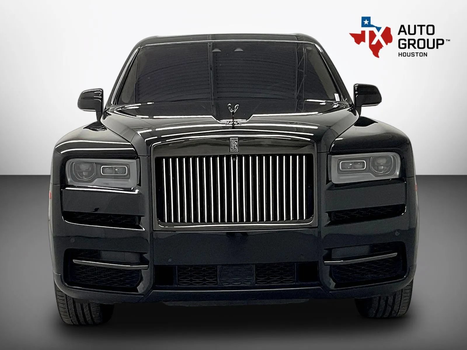 Used 2021 Rolls-Royce Cullinan Black Badge AWD/4WD image 5