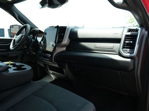 Used 2026 RAM 2500 Big Horn AWD/4WD image 31