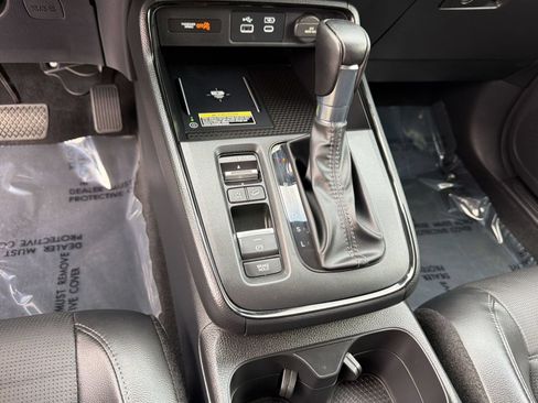 Used 2025 Honda CR-V EX-L image 17