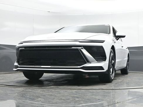New 2026 Hyundai Sonata SEL FWD image 25