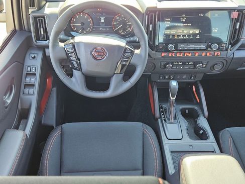 New 2026 Nissan Frontier Pro-X w/ Pro-X Convenience Package RWD image 5