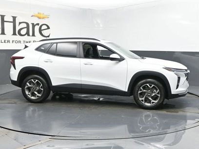 Used 2025 Chevrolet Trax LT w/ LT Convenience Package