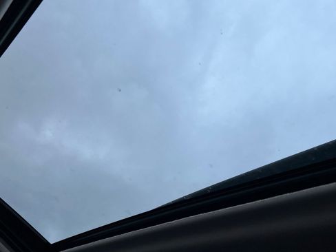 Used 2019 Subaru Crosstrek 2.0i Limited w/ Moonroof Package w/Navigation image 25