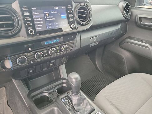 Used 2023 Toyota Tacoma SR AWD/4WD image 20