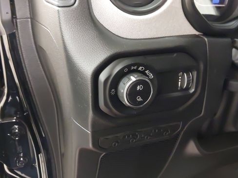 New 2026 Jeep Gladiator Willys image 23