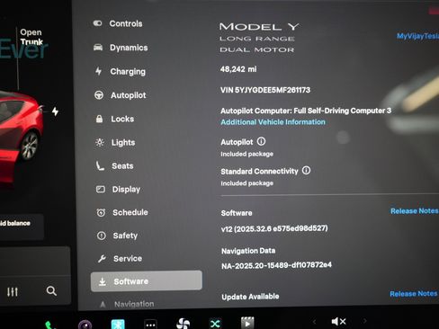 Used 2021 Tesla Model Y Long Range image 26